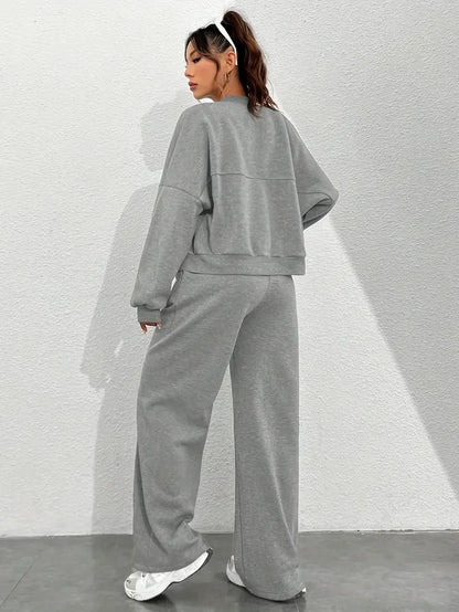 Essential Comfort Tracksuit – Casual Chic Two-Piece Set