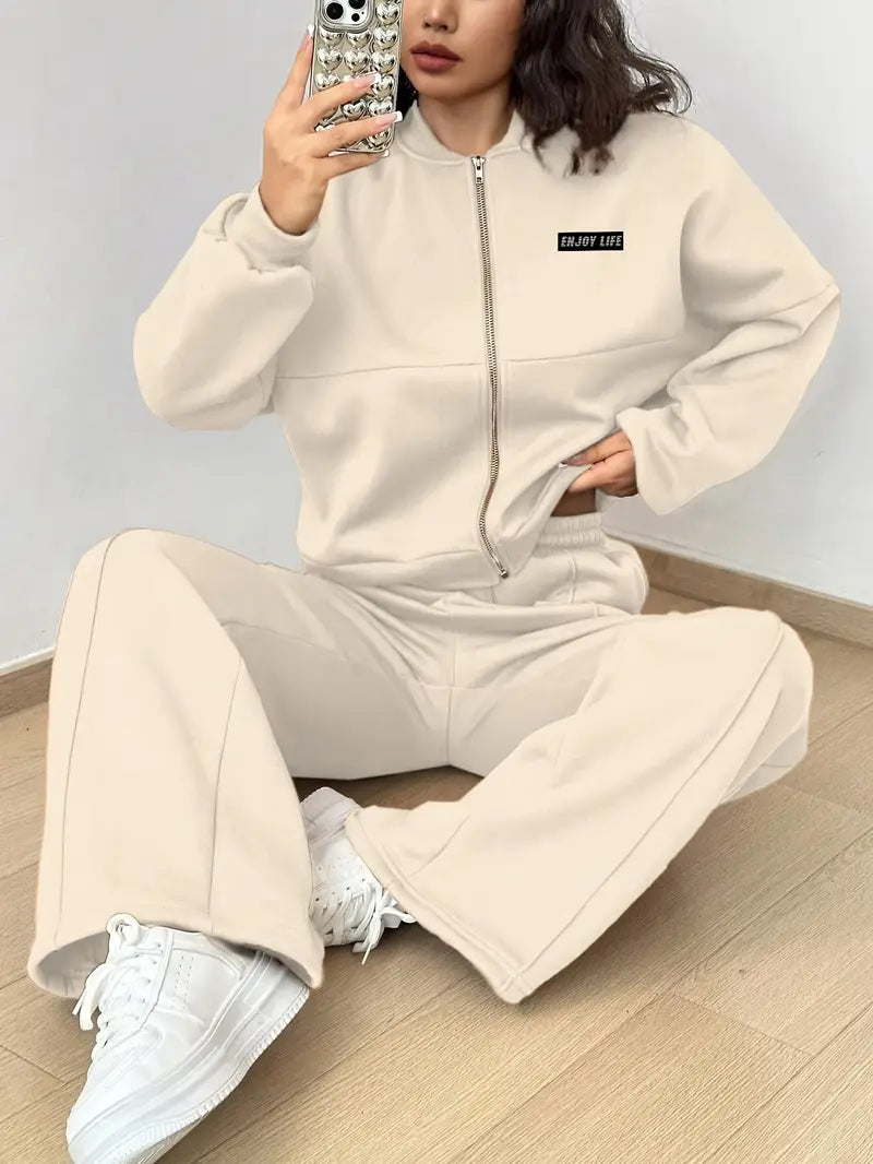 Essential Comfort Tracksuit – Casual Chic Two-Piece Set